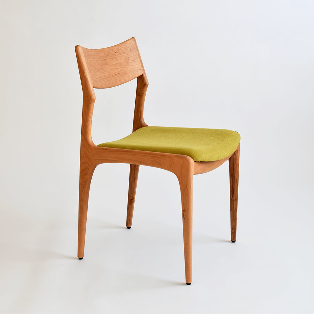 yu-dining chair/cherry