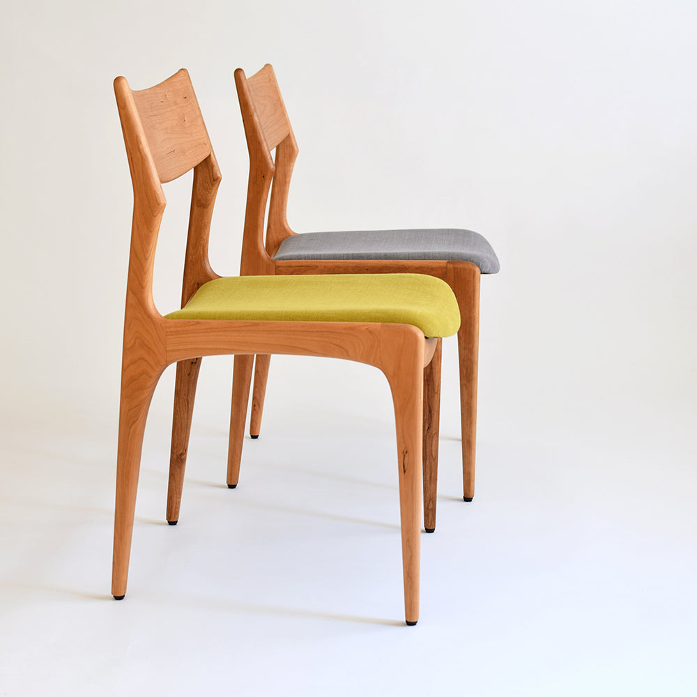 yu-dining chair/cherry